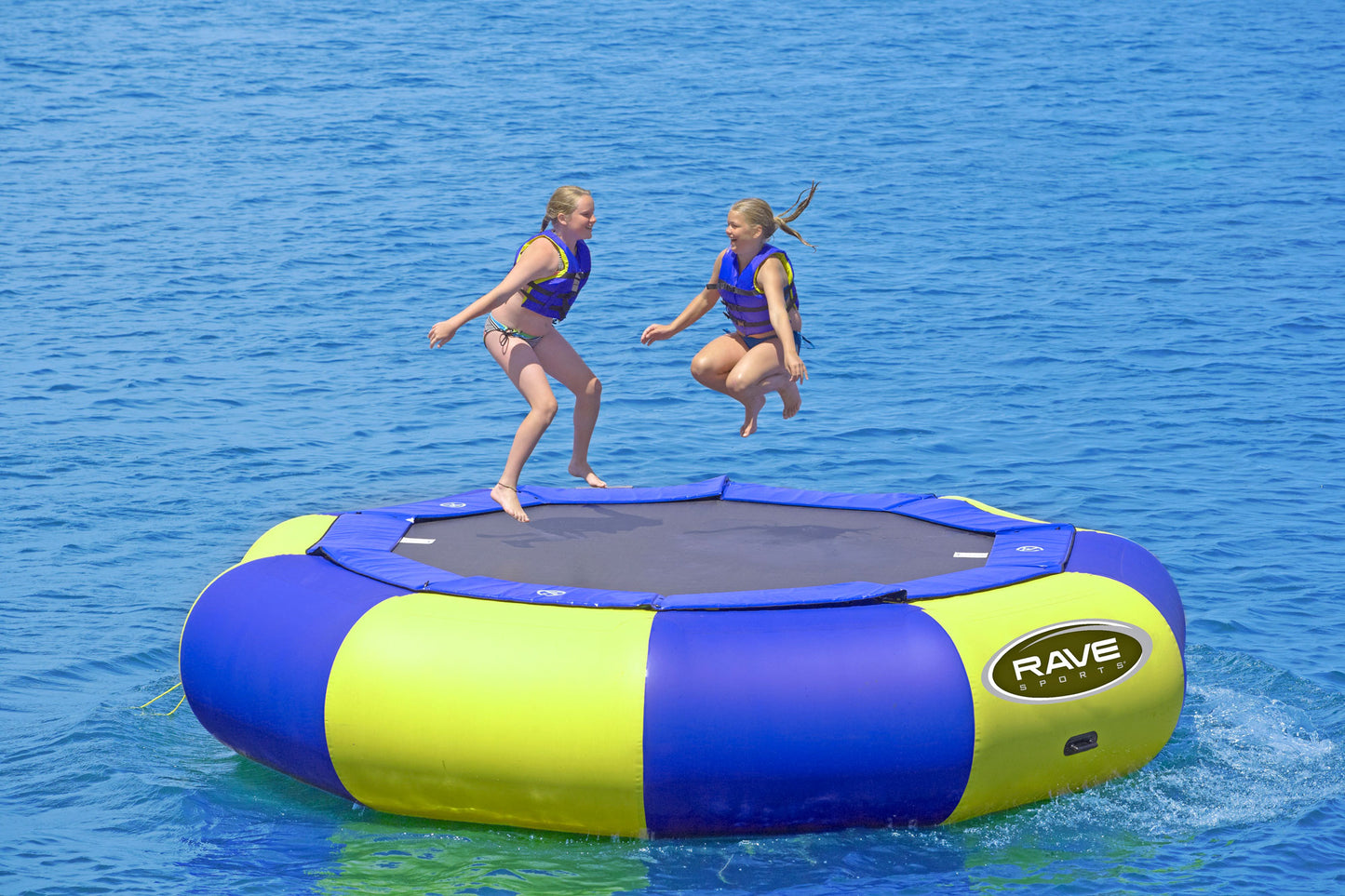 RAVE Aqua Jump Eclipse