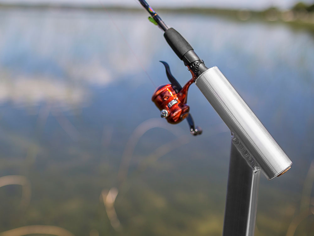 ShoreMaster Fishing Rod Holder - At The Water